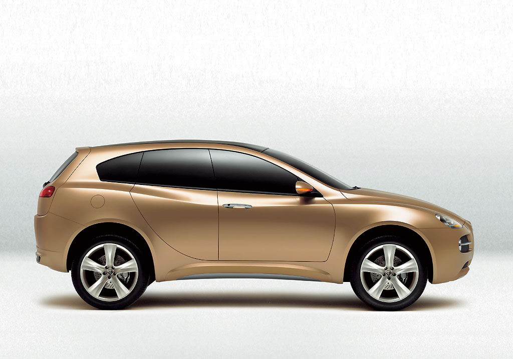 Alfa Romeo Kamal 2003 005.jpg